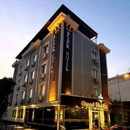 Grand Black Hotel 梅尔辛 外观 照片