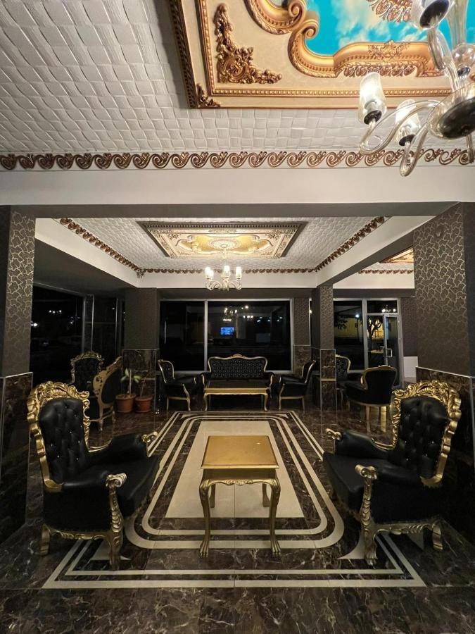 Grand Black Hotel 梅尔辛 外观 照片